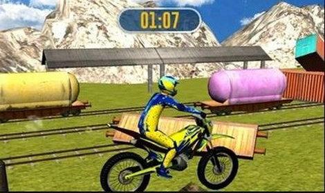 
                        特技摩托车越野赛免费版                    截图2