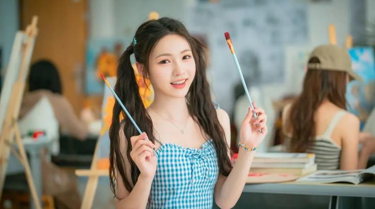 完蛋我被美女包围了前传(完蛋！我被美女包围了！之前传)截图2