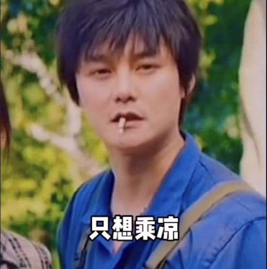 你要是不想理我就把我介绍给你闺蜜表情包.jpg 你要是不想理我就把我介绍给你闺蜜表情包.jpg