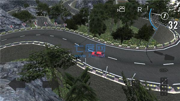 巨大涡轮冠军NitroHavoc Circuit v1