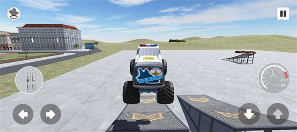 终极怪物疯狂卡车  v0.1