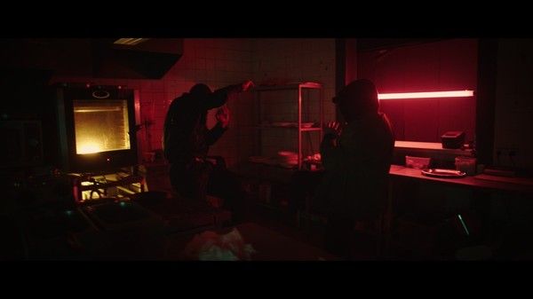 她看见红色攻略(she sees red)完美结局下载