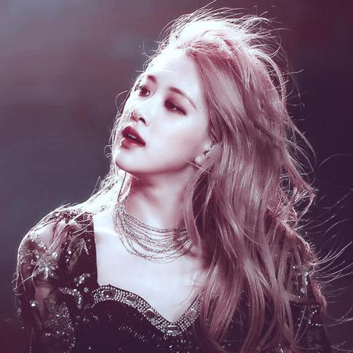 Rosé朴彩英稀有图头像壁纸朋友圈背景图 1.0