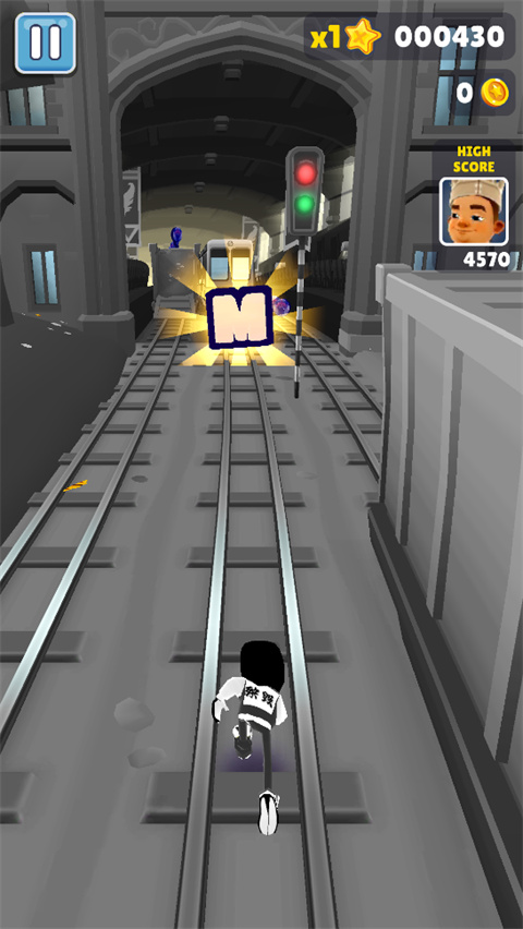 地铁跑酷梦秋二改版本 172.07M