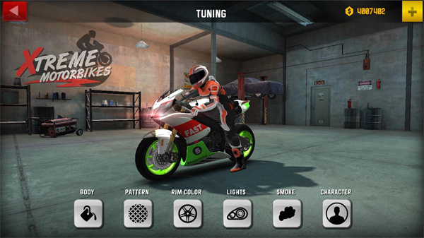 极限摩托车手游最新版(Xtreme Motorbikes) v1.8