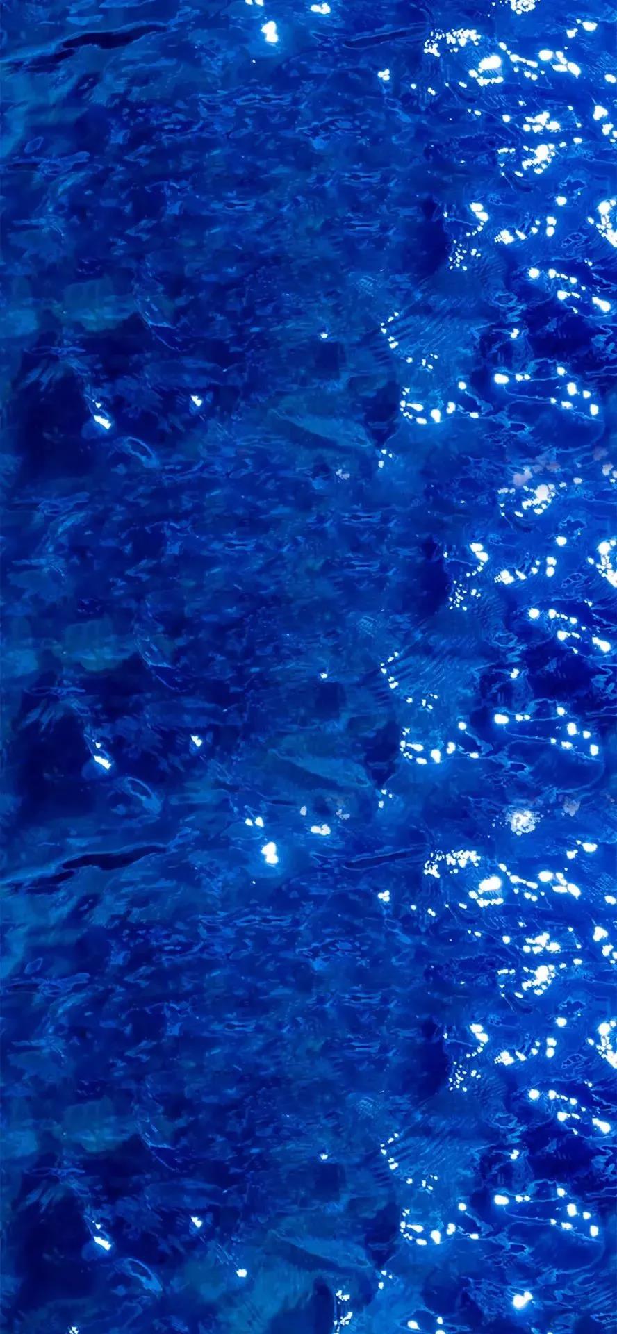  抖音上很火的克莱因蓝壁纸 v1.0