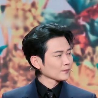 李雪琴孟鹤堂撒娇情头图片.jpg 李雪琴孟鹤堂撒娇情头图片.jpg