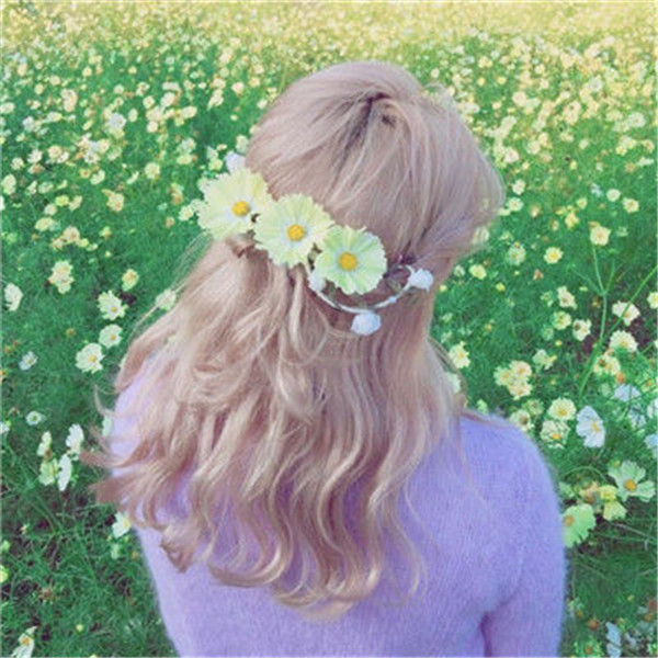 2021年带来好运的微信头像女卡通图片 v1.0