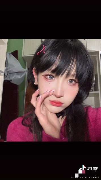 抖音上很火的容貌焦虑p图软件特效截图1