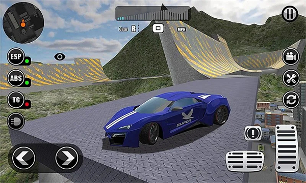 超级驾驶模拟器最新版本(Fanatical Car Driving Simulator) v2.2.0