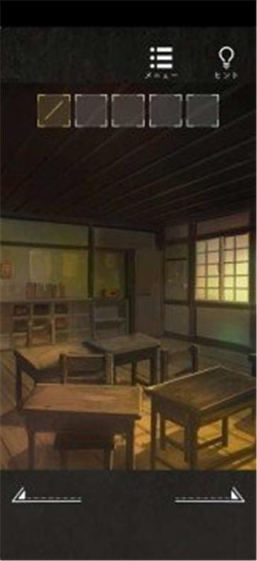 逃离旧校舍  v1.0