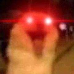 熊猫头红眼特效表情包图片 v1.0