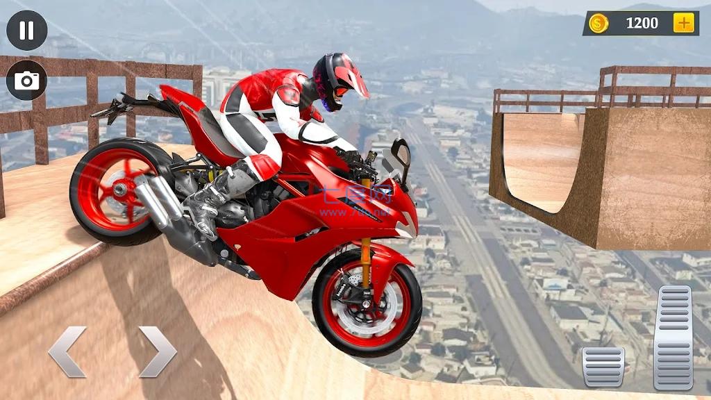 重型自行车特技碰撞HeavyBikeStunts CrashGames
