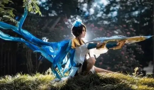 王者荣耀云霓雀翎高清壁纸图片 v1.0