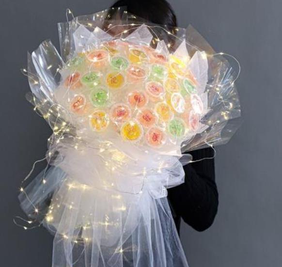 坐等六一的第一束果冻花束它的寓意是在我这里你永远不用长大图片 v1.0