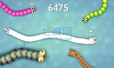 贪吃蛇幸存者游戏