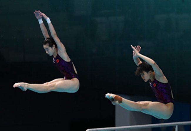 人类高质量跳水表情包动图 v1.0