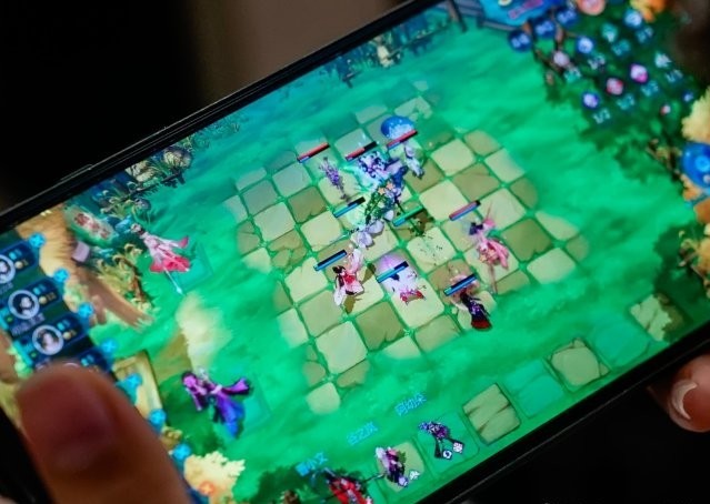 指尖自走棋