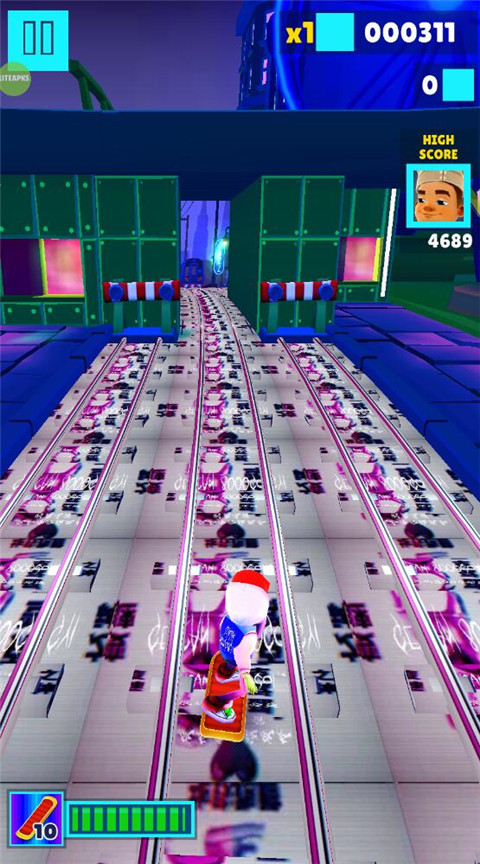 地铁跑酷根灿8000公益版本 v8000