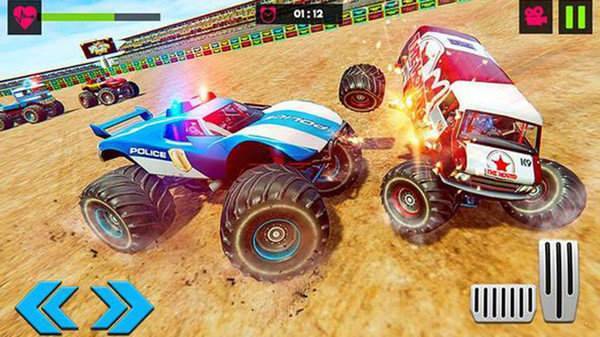 警察怪物卡车追逐游戏官方安卓版  v3.3.3