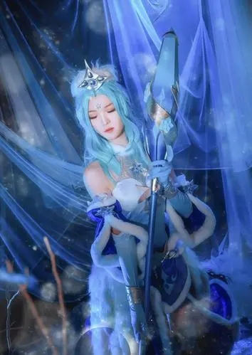王者王昭君真人图片 v1.0